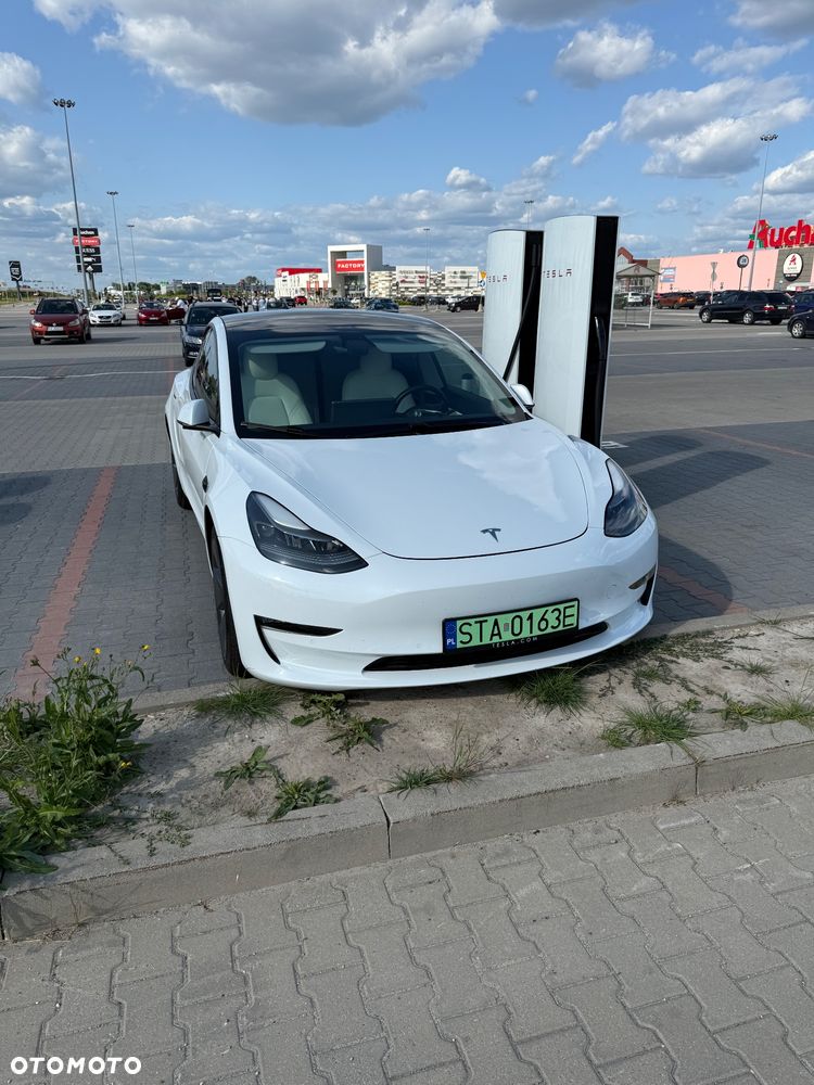 Tesla Model 3 Standard Reichweite Plus Hinterradantrieb - 20