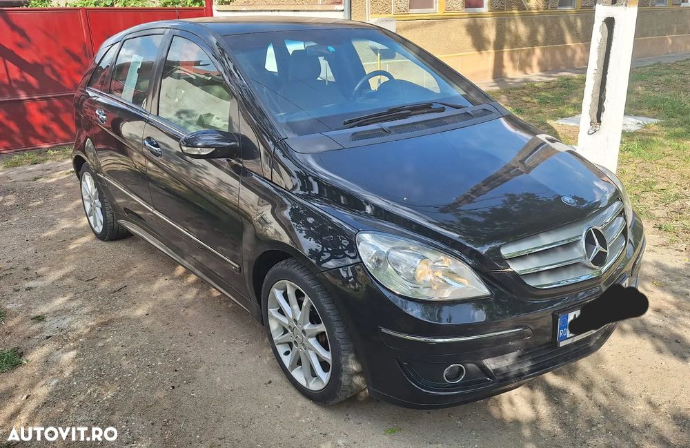 Mercedes-Benz B 200 - 4