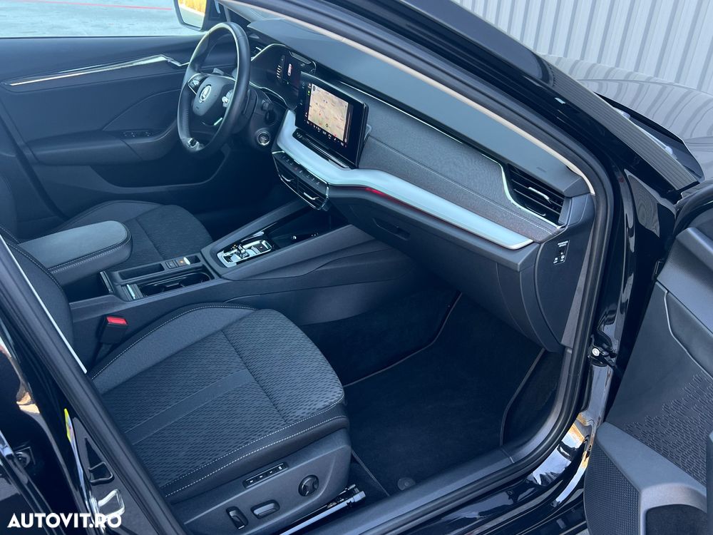 Skoda Octavia Combi 2.0 TDI DSG Exclusive - 6