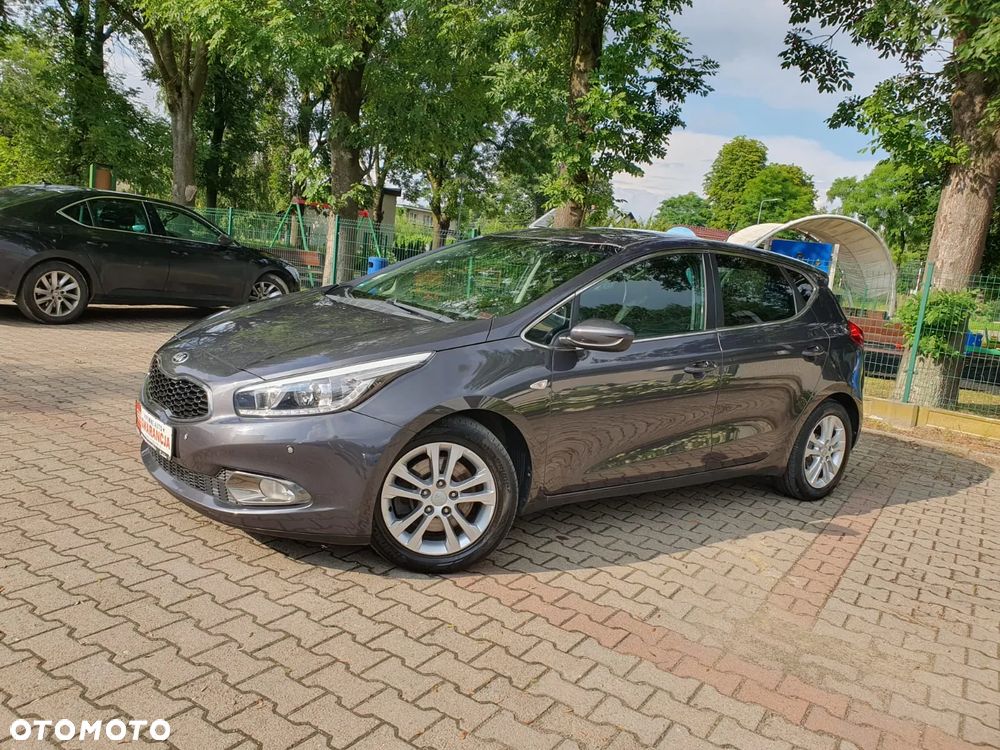 Kia Ceed 1.6 GDI XL - 27