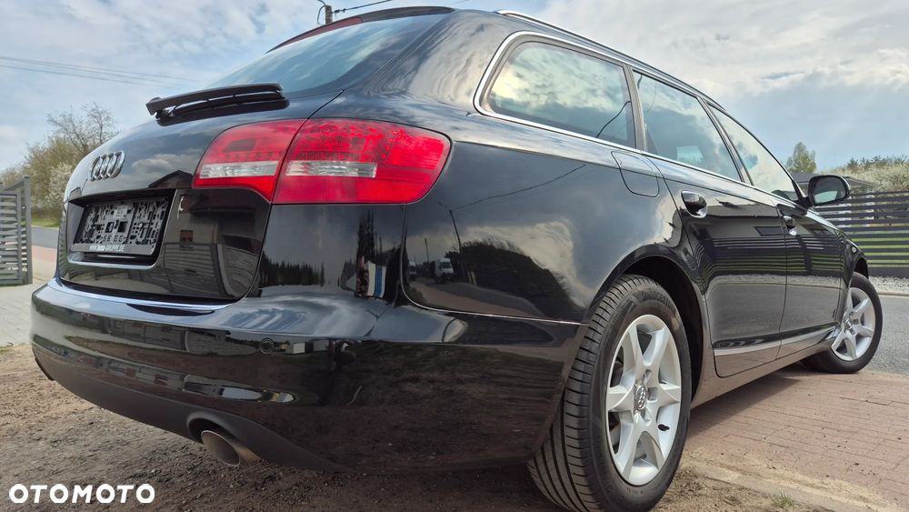 Audi A6 Avant - 11