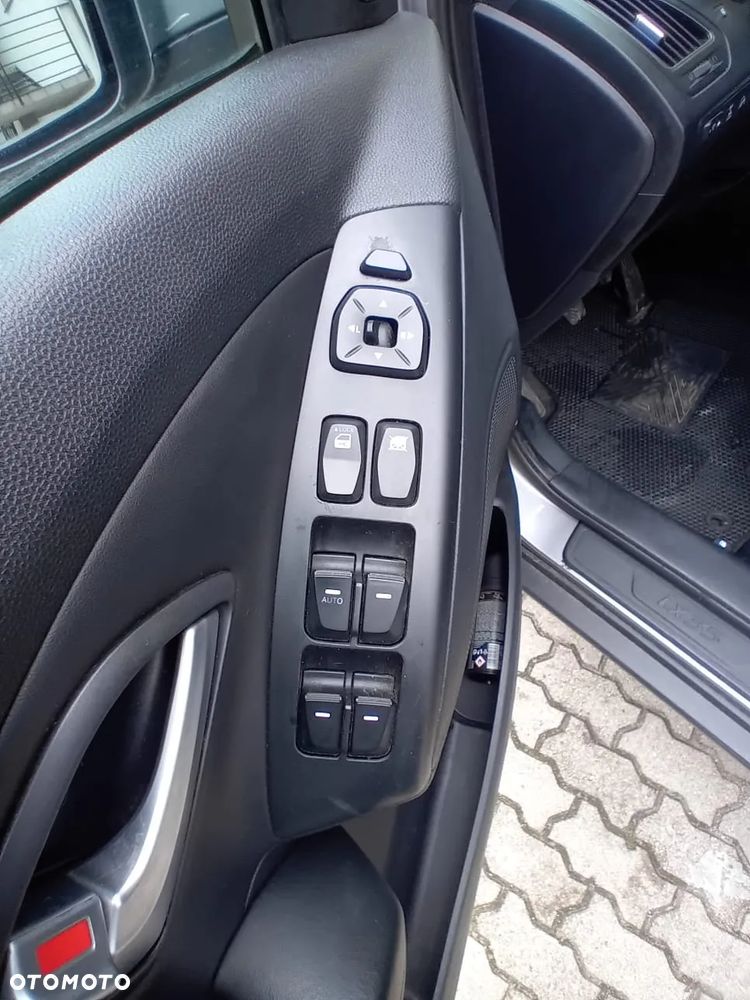 Hyundai ix35 2.0 CRDi Premium 4WD - 13