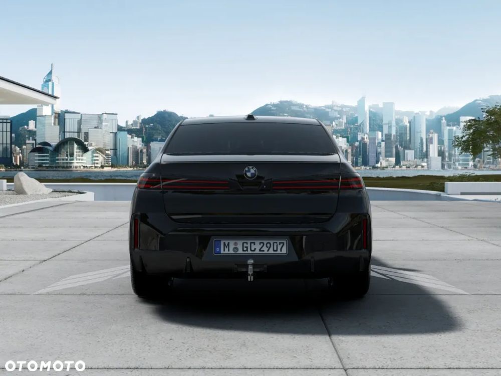BMW Seria 7 - 2