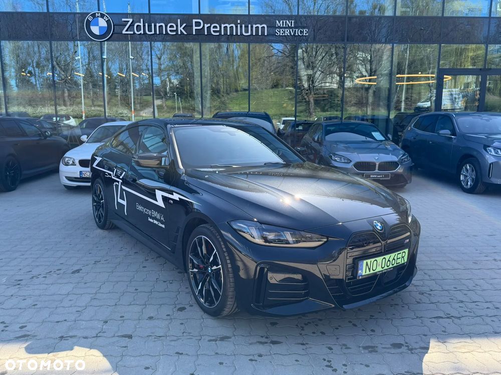 BMW i4 - 2