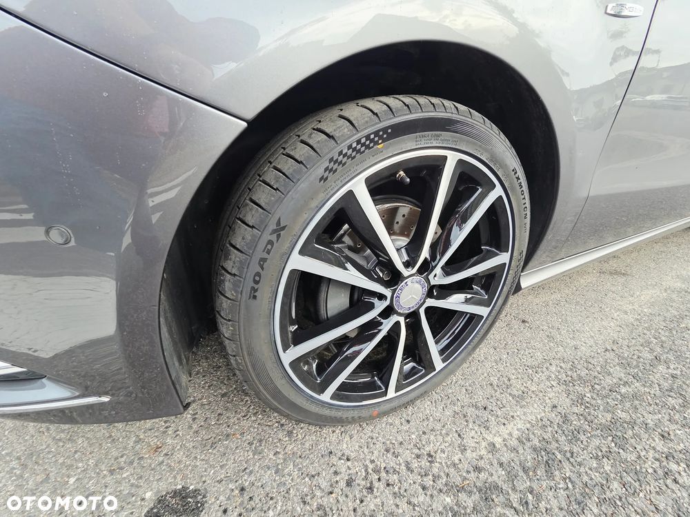 Mercedes-Benz Klasa B 180 7G-DCT AMG Line - 37