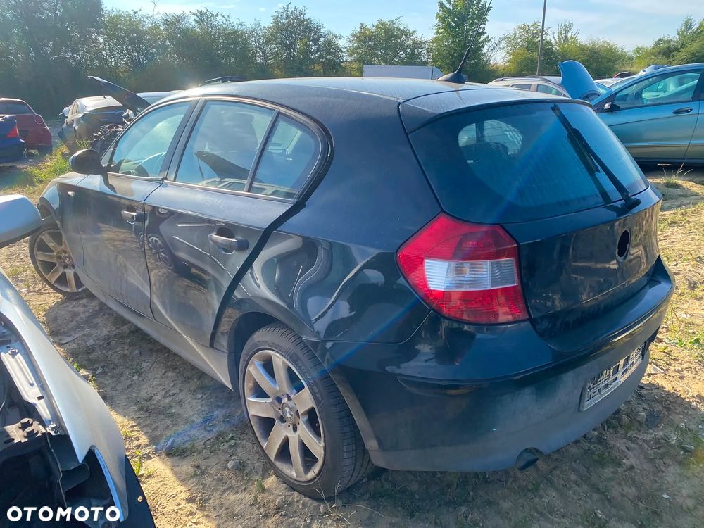 202 / Bmw E87 116i / Na Części / - 4