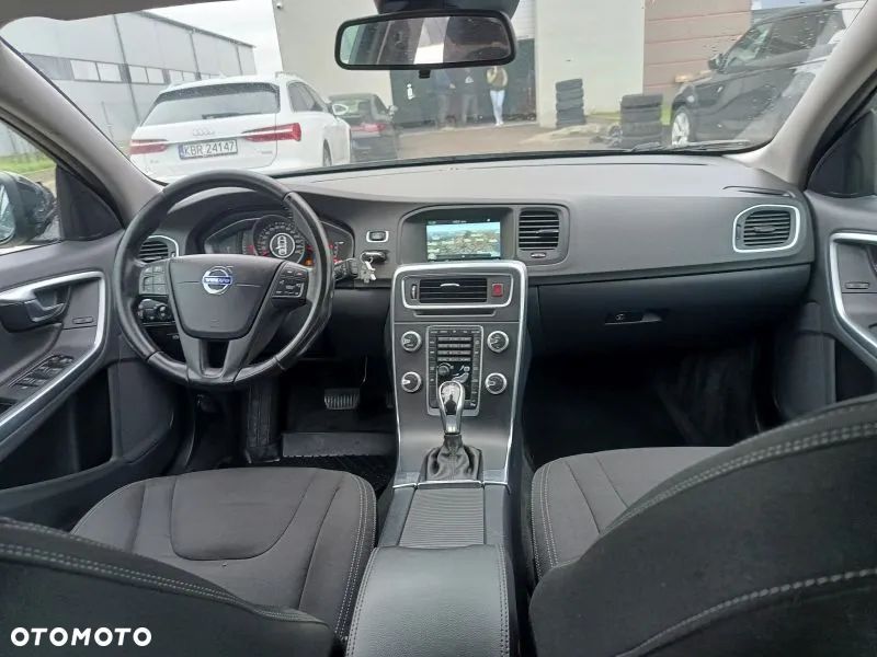 Volvo V60 D4 Geartronic - 18