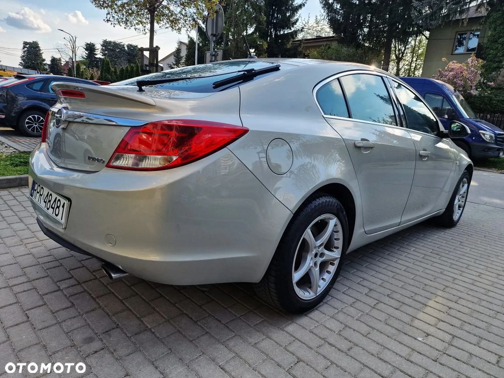 Opel Insignia - 28