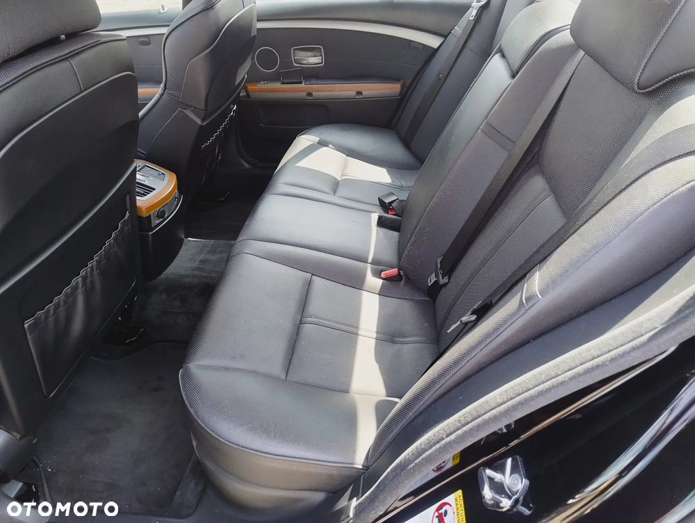 BMW Seria 7 740d - 13