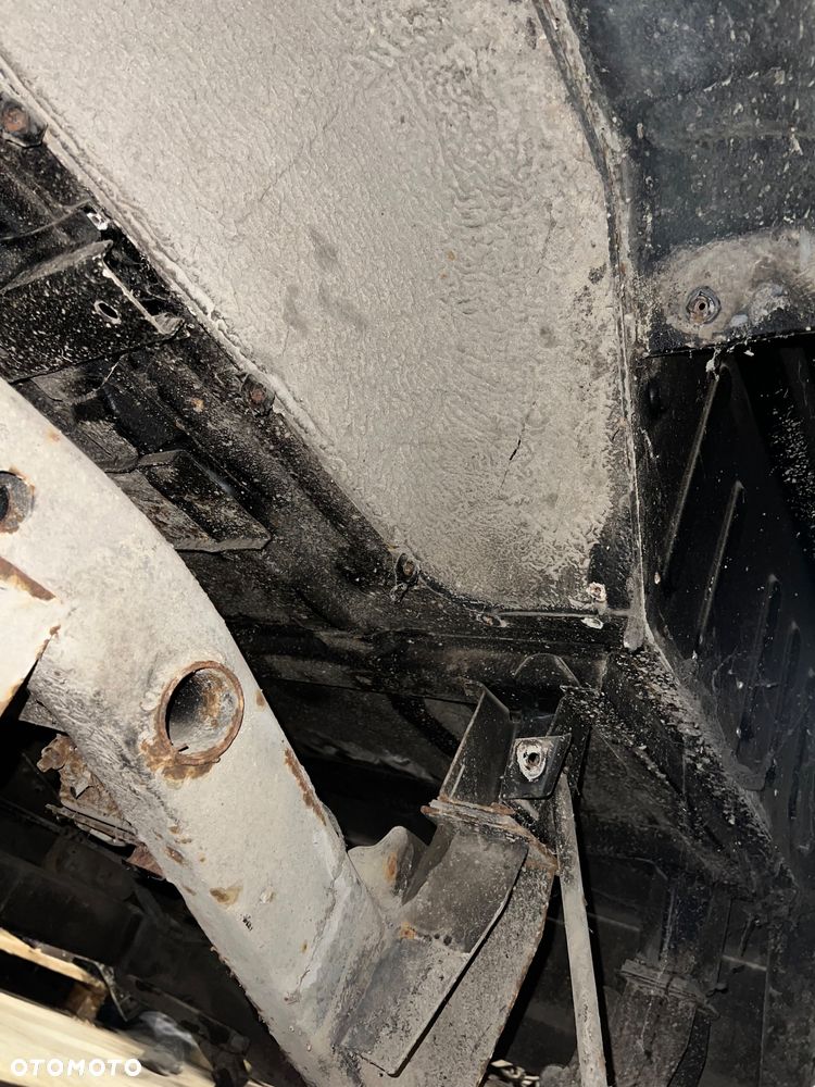 Zabudowa dolna skrzynia ładunkowa tata xenon pojedyncza kabina 2.2dicor - 8