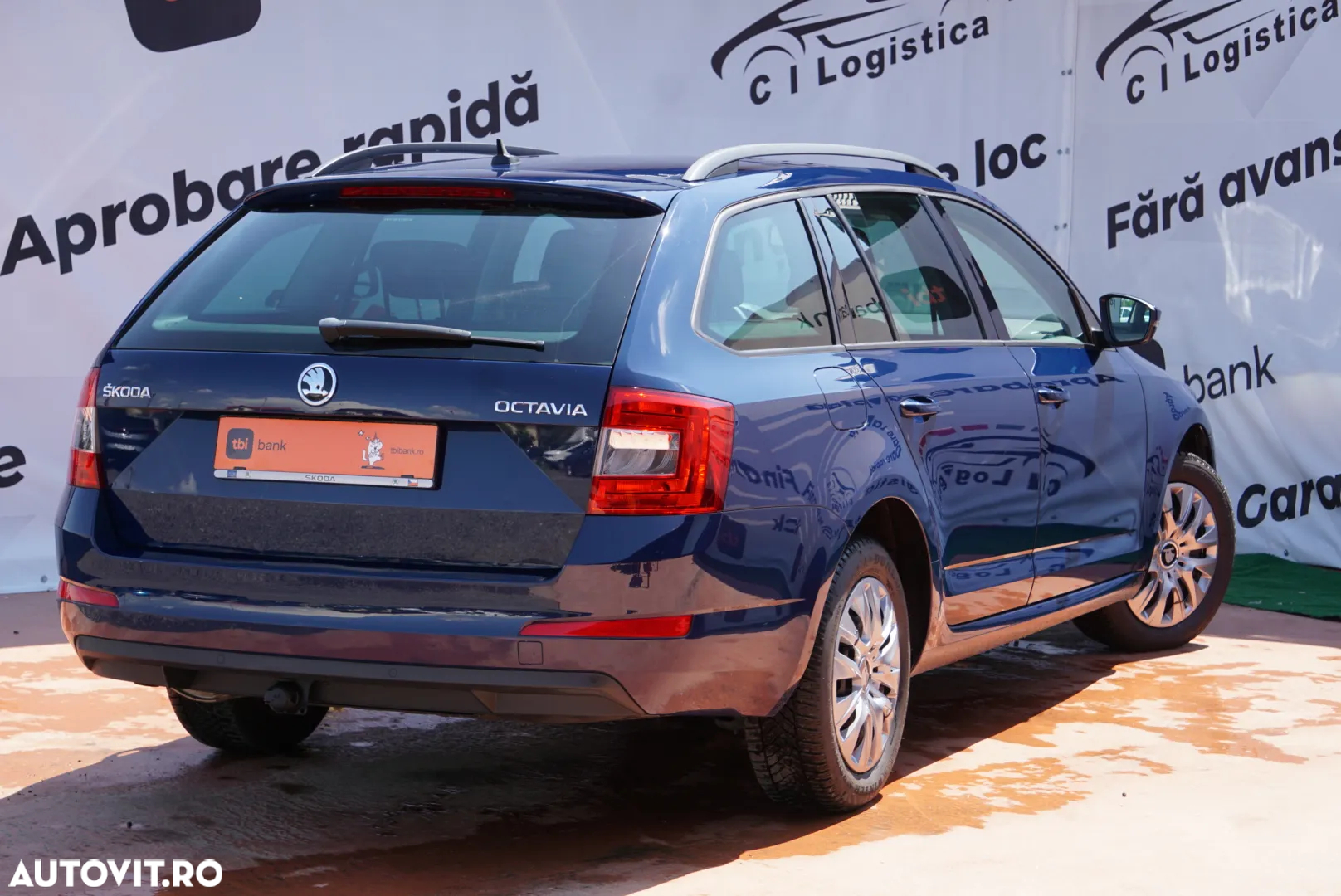Skoda Octavia Combi 2.0 TDI Ambition - 3