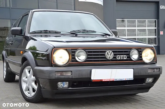 Volkswagen Golf 1.6 GTD TD - 3