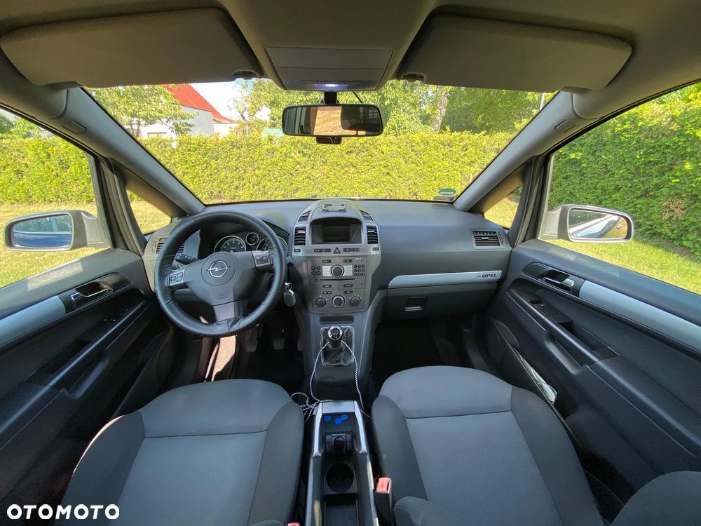 Opel Zafira 1.8 - 6