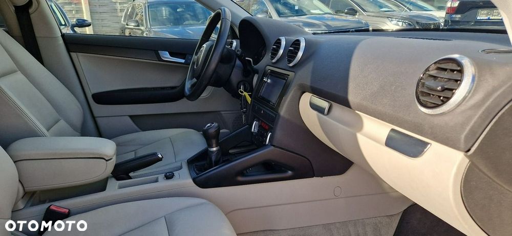 Audi A3 Sportback - 31