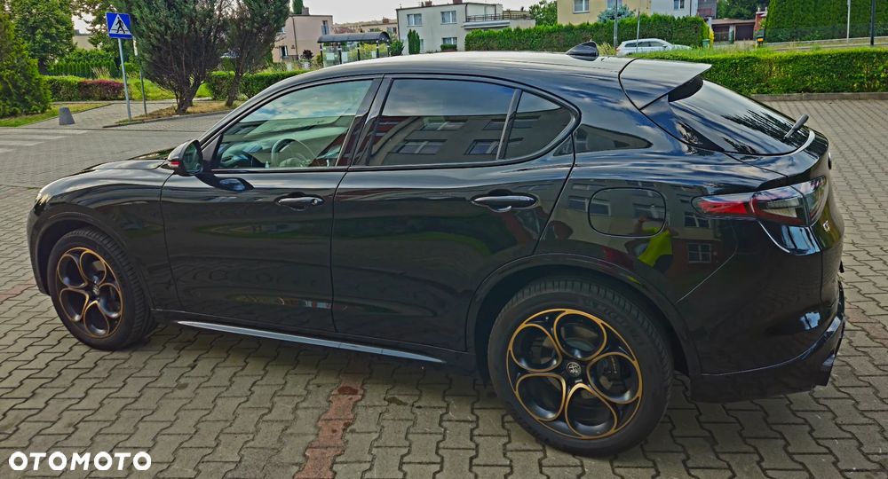 Alfa Romeo Stelvio 2.0 Turbo Intensa Q4 - 9