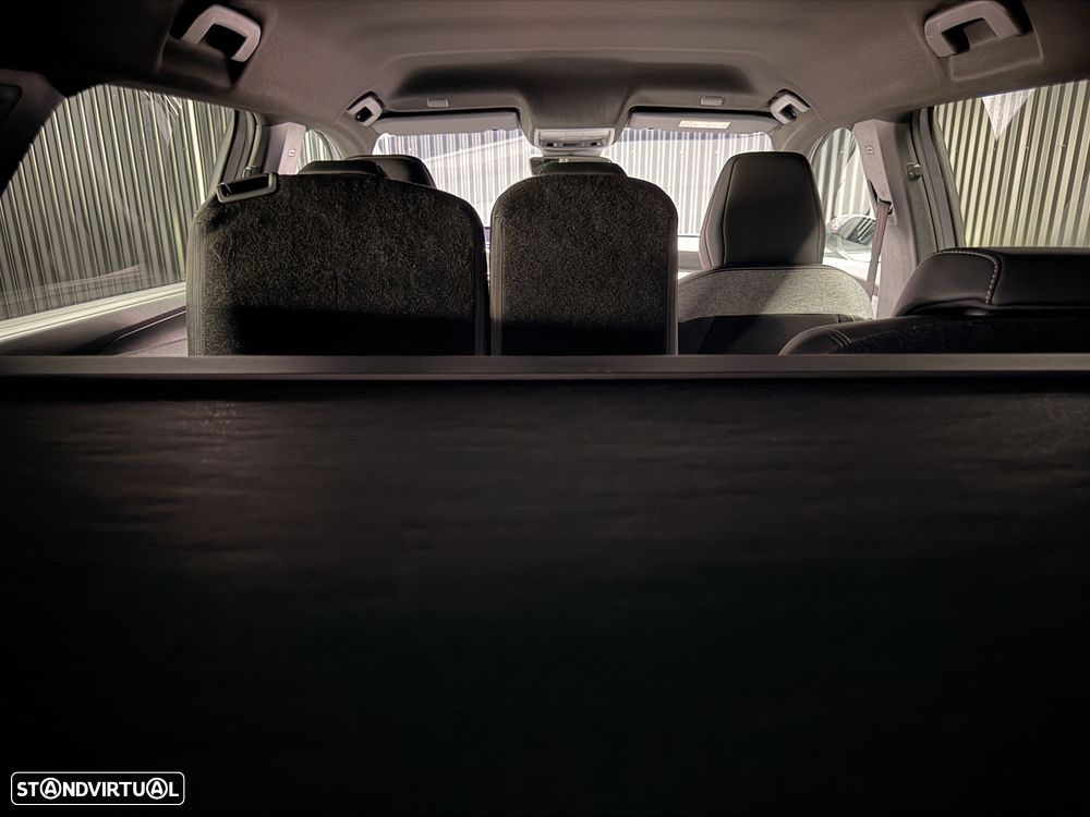 Peugeot 5008 - 19