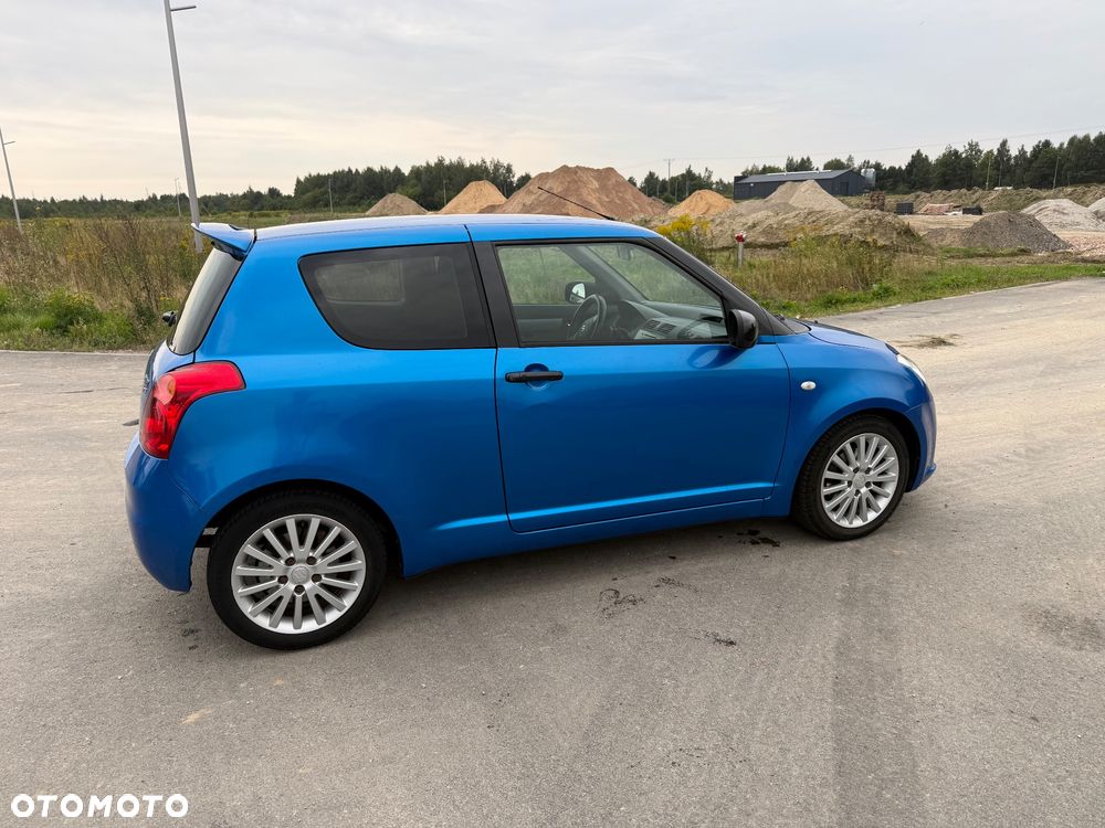 Suzuki Swift 1.6 Sport - 8