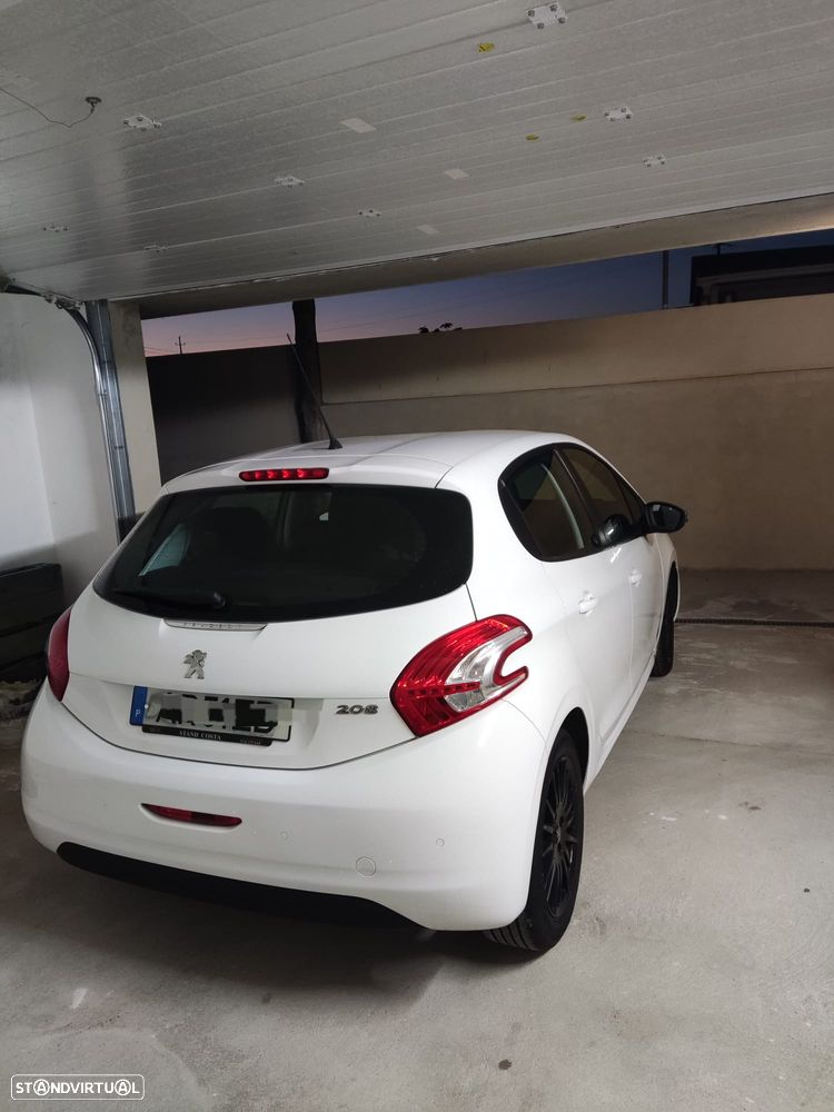Peugeot 208 PureTech 82 Allure - 17