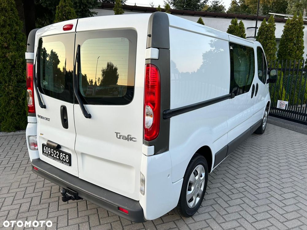 Renault Trafic - 10