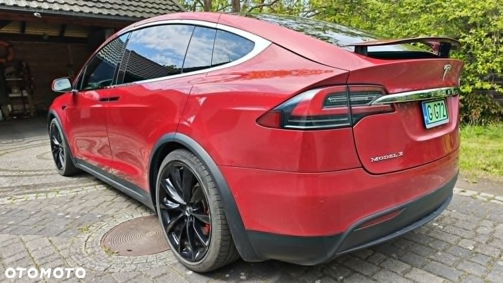 Tesla Model X Performance - 19