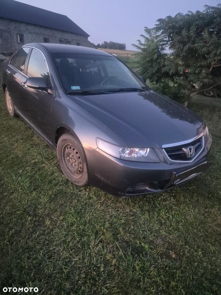 Honda Accord 2.0 Comfort - 2