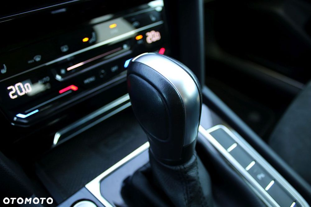 Volkswagen Arteon 2.0 TSI Elegance DSG - 7