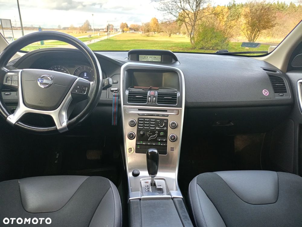 Volvo XC 60 D5 AWD - 4