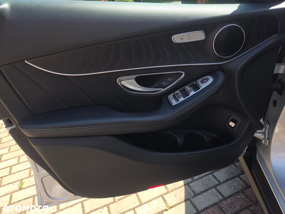 Mercedes-Benz GLC 220 d 4-Matic - 9