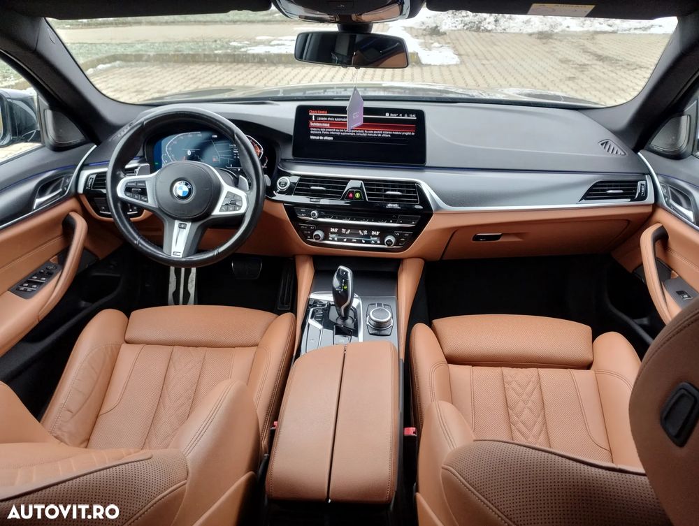 BMW Seria 5 520d xDrive Aut. M Sport Edition - 7
