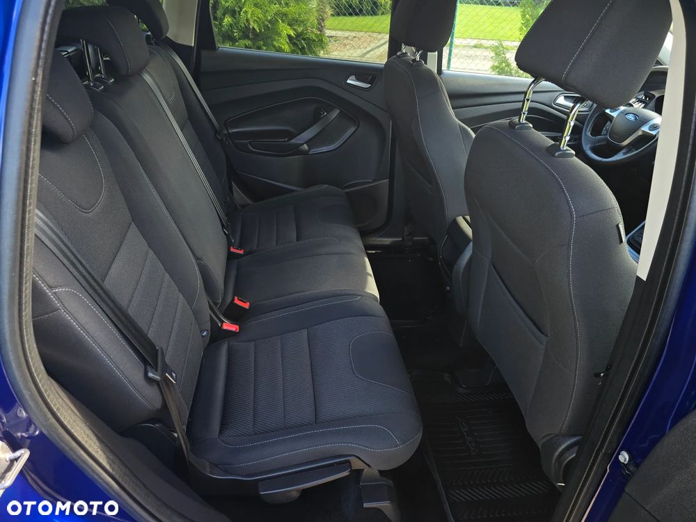 Ford Kuga 1.5 EcoBoost 2x4 Trend - 20