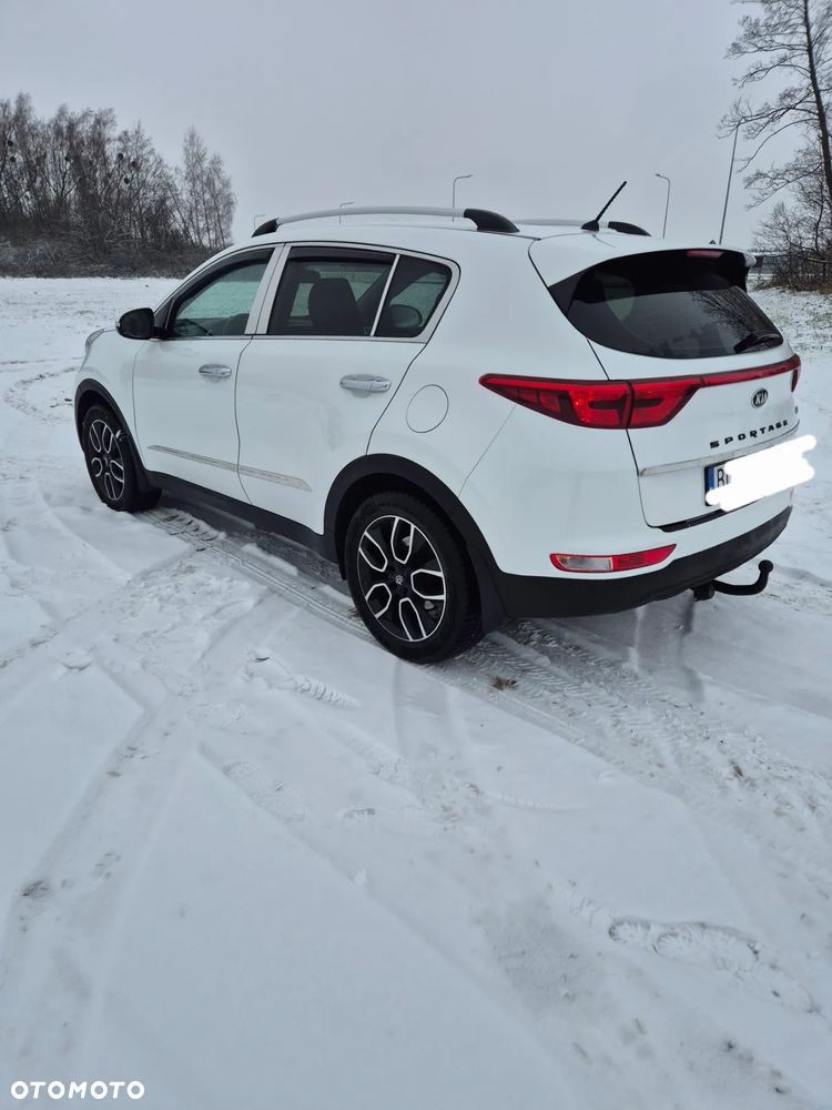 Kia Sportage 1.7 CRDI 2WD ISG Dream-Team Edition - 8