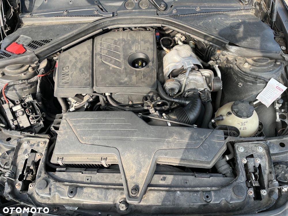 BMW Seria 1 114i - 11