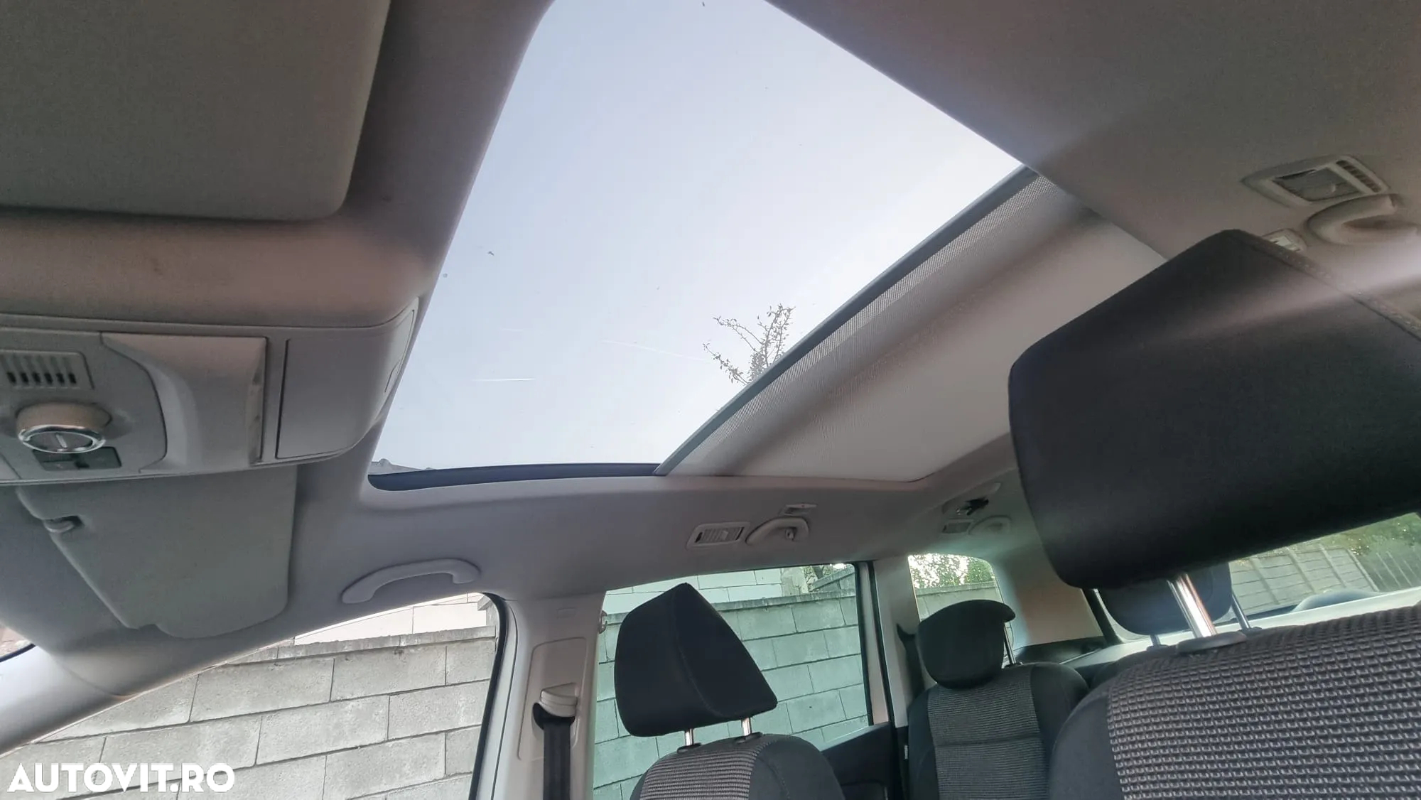 Volkswagen Sharan - 8