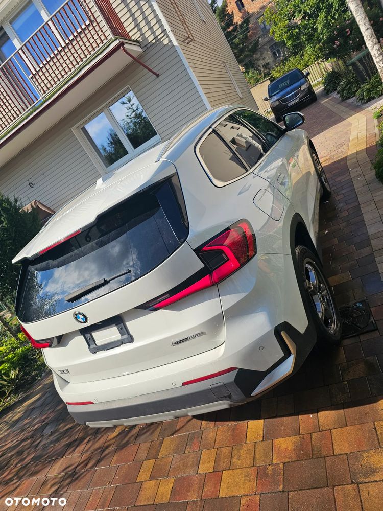 BMW X1 - 10