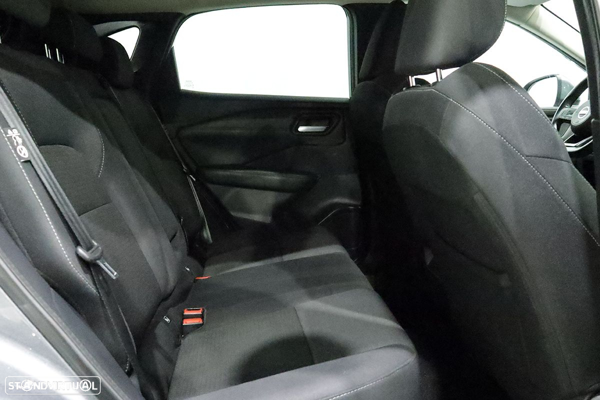 Nissan Qashqai 1.3 DIG-T N-Connecta Xtronic - 21