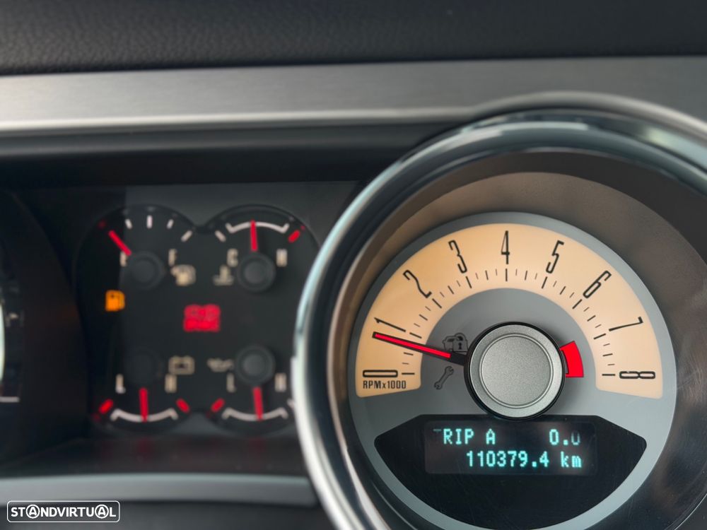 Ford Mustang 5.0 Ti-VCT GT - 13
