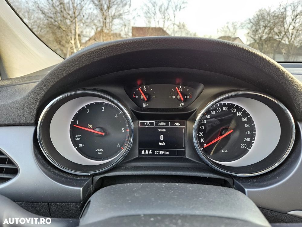 Opel Astra 1.6 D (CDTI) Start/Stop Sports Tourer Business - 13