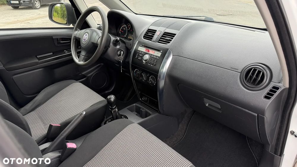 Fiat Sedici 1.6 16V 4x2 Dynamic - 11