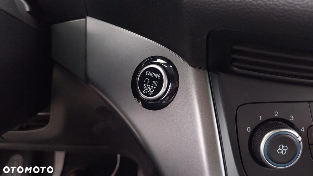 Ford Kuga 1.5 EcoBoost FWD Trend ASS - 24