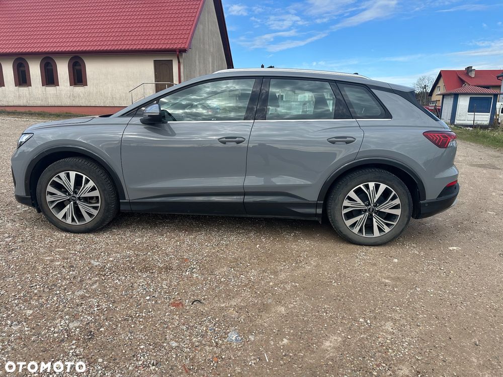 Audi Q4 e-tron - 8