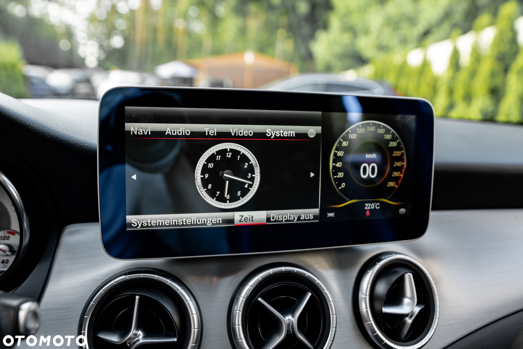 Mercedes-Benz CLA 250 7G-DCT AMG Line - 35