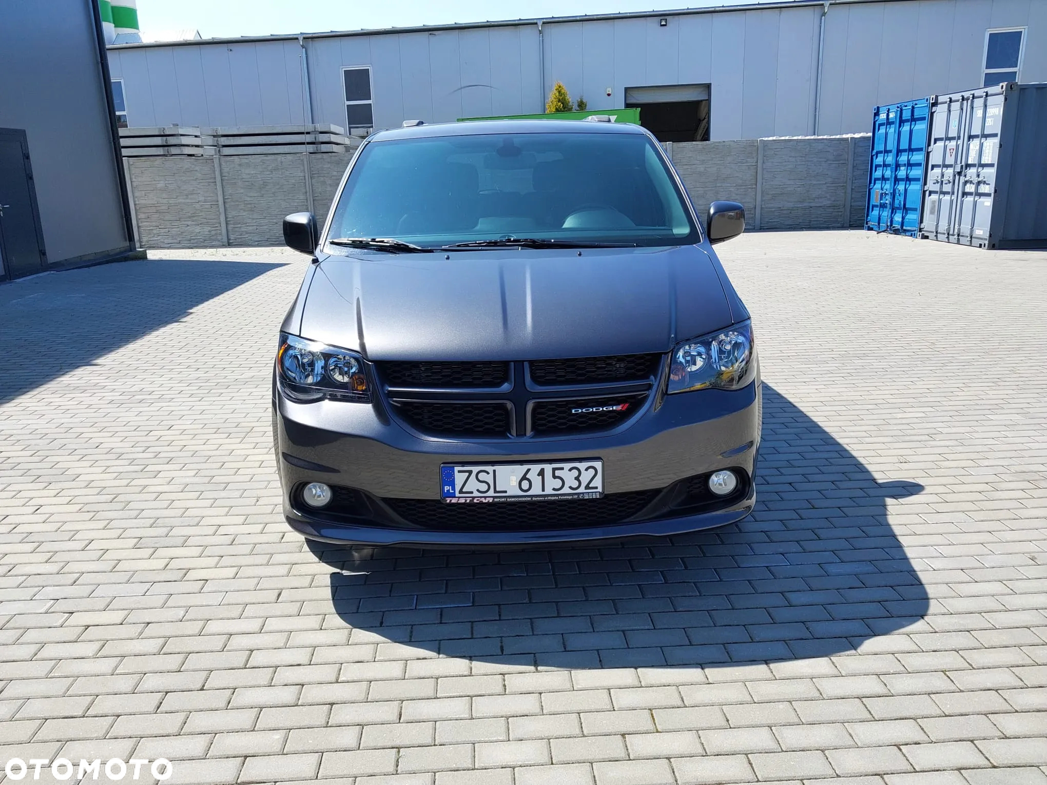 Dodge Grand Caravan - 6