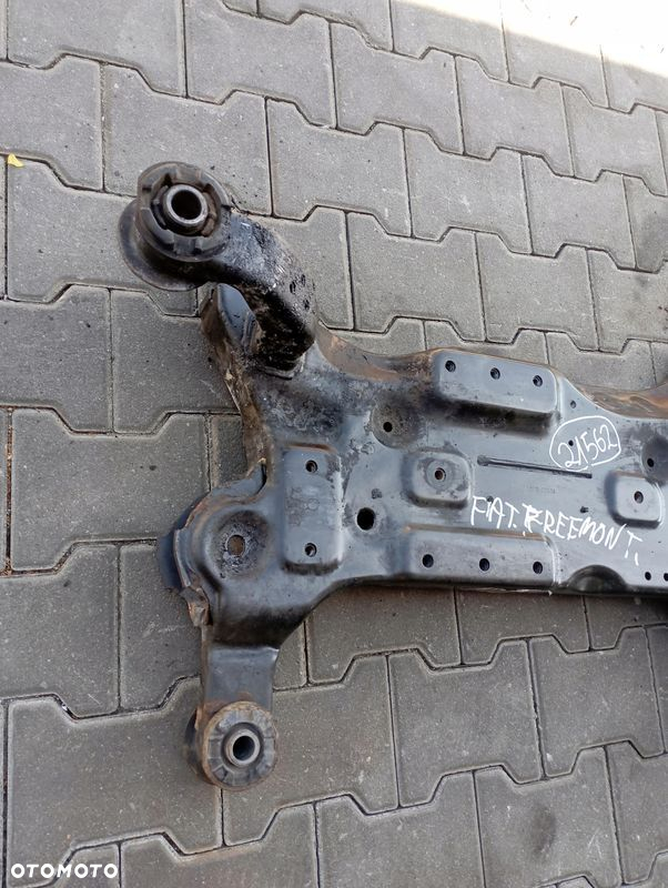 FIAT FREEMONT 2.0 JTD WÓZEK SANKI KOŁYSKA POD SILNIK - 2