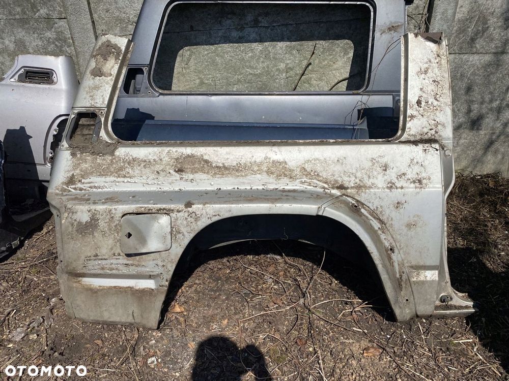 Nissan Patrol Y60 3 Drzwiowy Ćwiartka Błotnik - 2