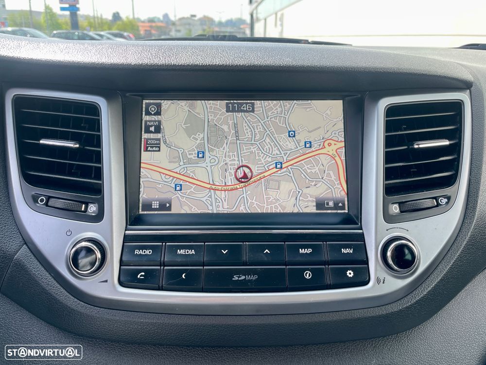 Hyundai Tucson 1.7 CRDi Executive - 12