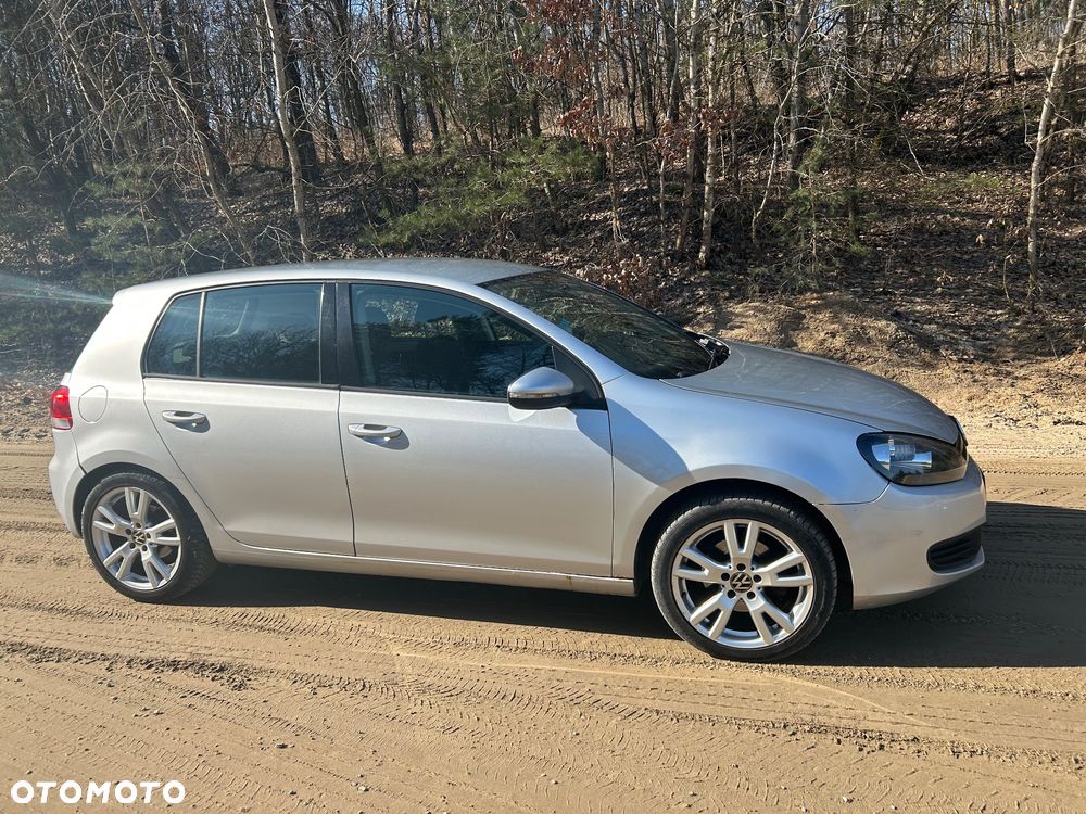 Volkswagen Golf 1.6 TDI Highline - 2
