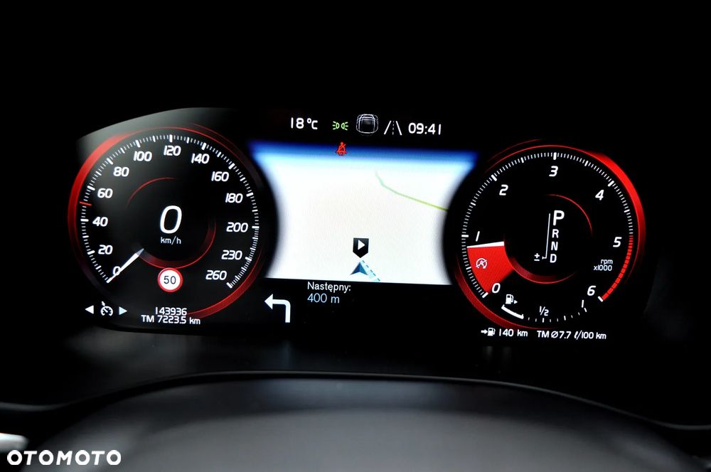 Volvo XC 60 D4 Momentum Pro - 35