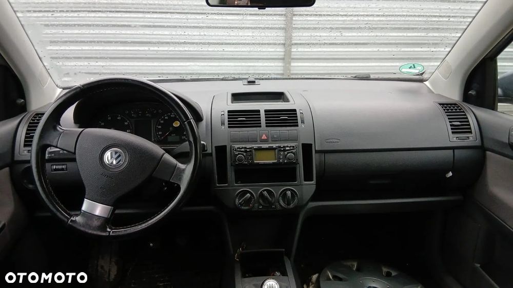 Tylko części VW Polo IV FL 9N3 1.2 12V BZG 70KM 51kW HB 5D 05-09 lakier LA7R - 9