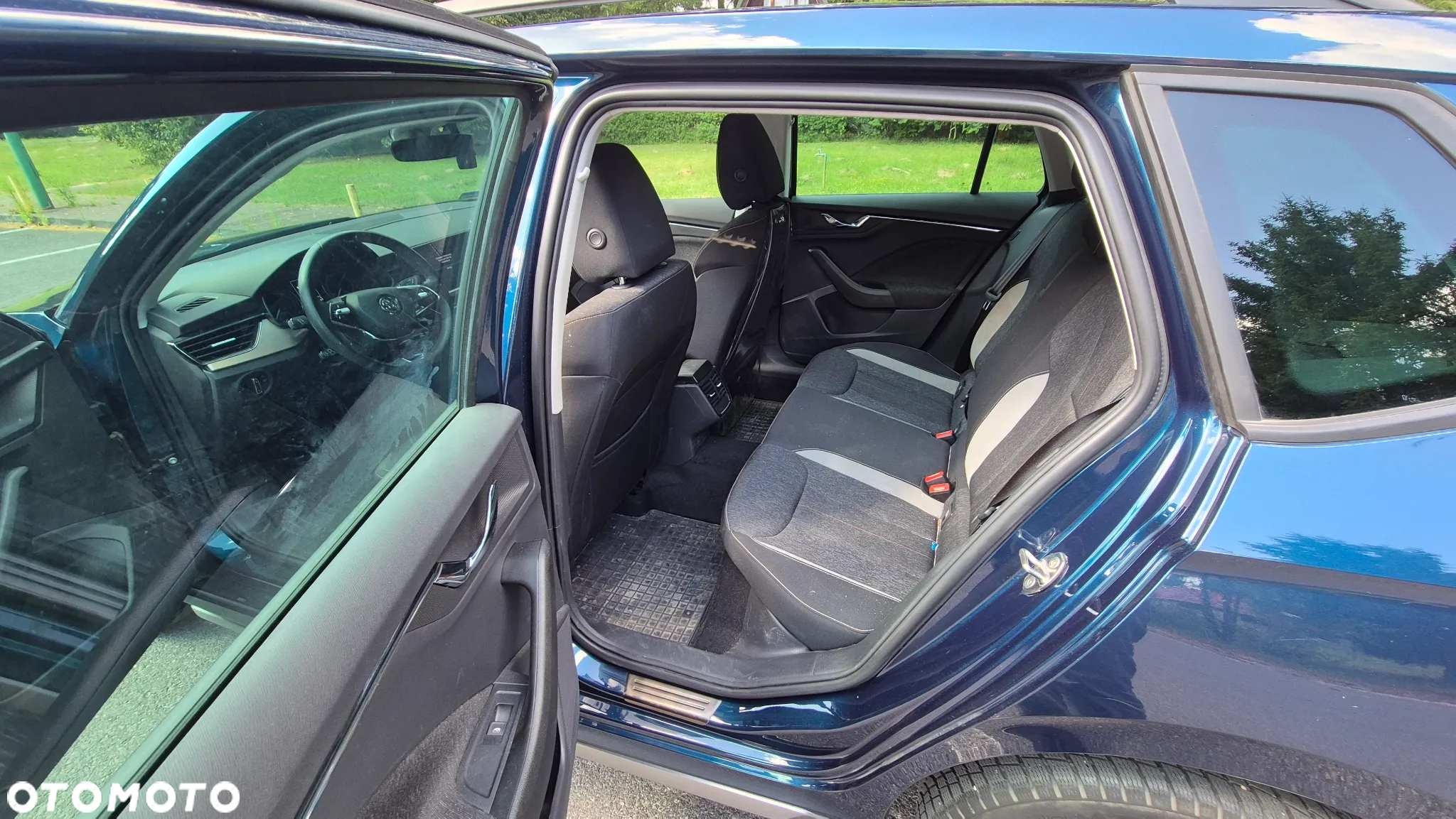 Skoda Kamiq 1.0 TSI Style DSG - 8