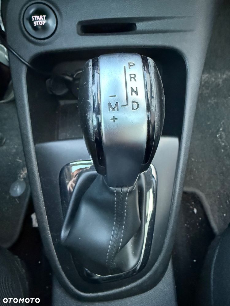Renault Captur 1.2 Energy TCe Initiale Paris EDC - 13